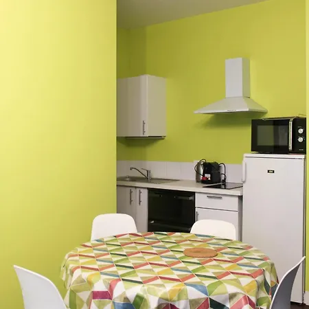 Colored Appt To Beaugrenelle * Parigi